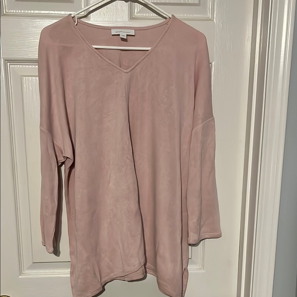Women's Pink V-Neck sweater